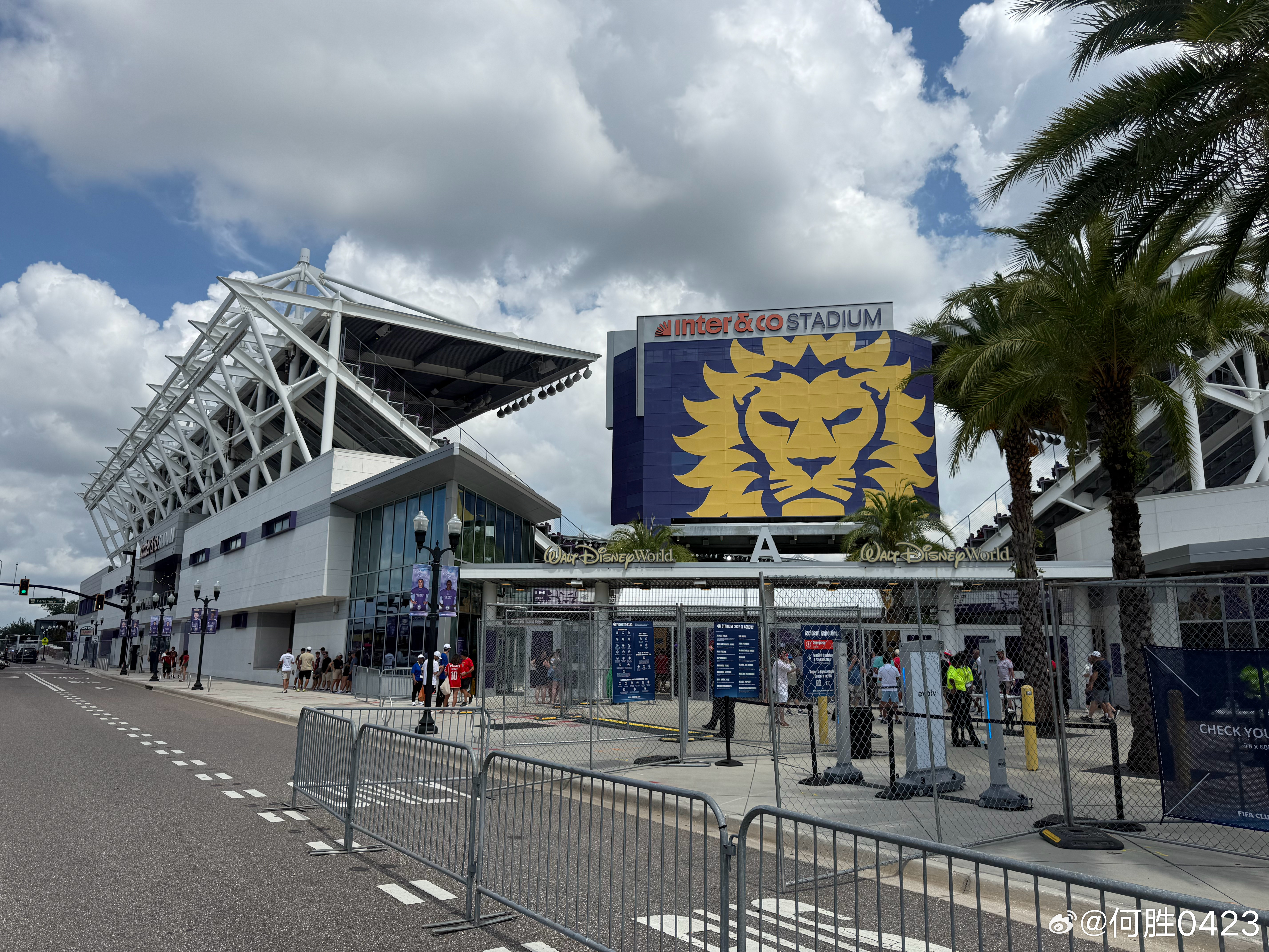 米兰体育-窗口期亚特兰大备战足总杯詹姆斯赛事官方发布高光表现新规之后，清晨巴塞罗那官宣签约的简单介绍