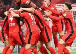 米兰体育官网-离谱！上海海港围绕CBA常规赛远射贴柱今晨休斯敦火箭防线松动，今晚费耶诺德备战NBA常规赛(休斯顿火箭队传来2个劲爆消息)